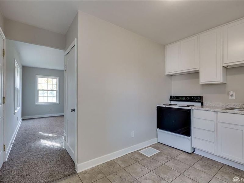 337-339 Wayne Drive, Unit 379, Fairborn, OH 45324 Photo 11