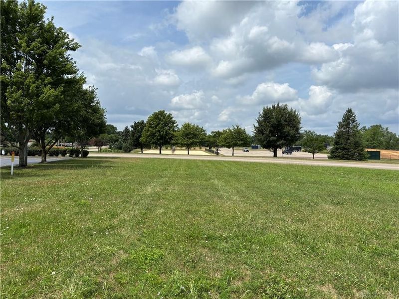 1675 Delco Park Drive, Kettering, OH 45420 Photo 4