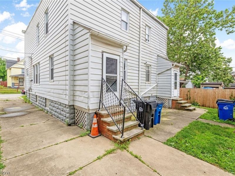 3316 Tampa Avenue, Cleveland, OH 44109 Photo 28