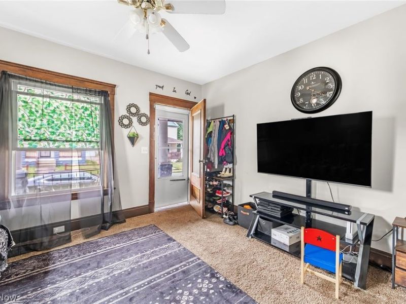 3316 Tampa Avenue, Cleveland, OH 44109 Photo 6