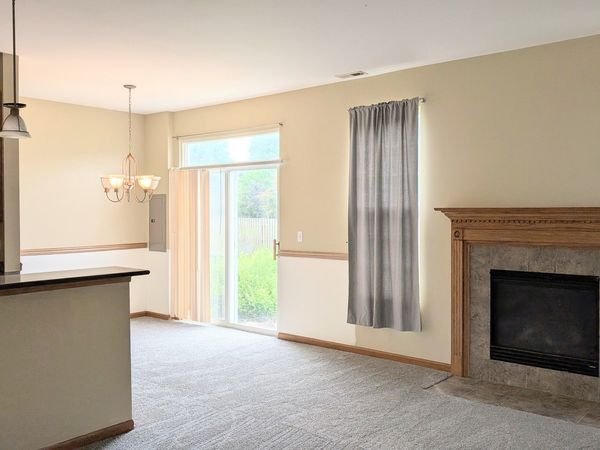 5014 Montauk Drive , Unit 5014, Plainfield, IL 60586