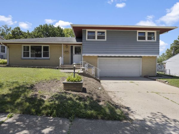 2219 24TH Street, Rockford, IL 61108