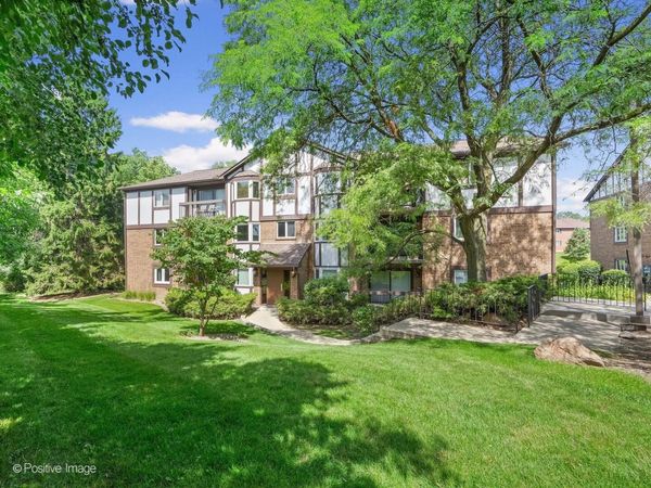 6820 Joliet Road , Unit 5, Indian Head Park, IL 60525