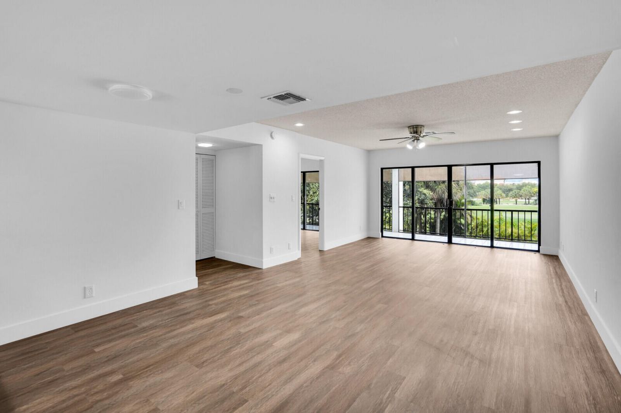 1701 Presidential Way, Unit A201, West Palm Beach, FL 33401 Photo
