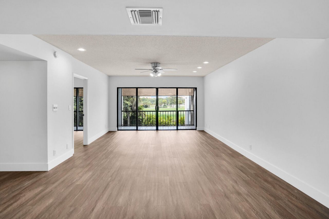 1701 Presidential Way, Unit A201, West Palm Beach, FL 33401 Photo