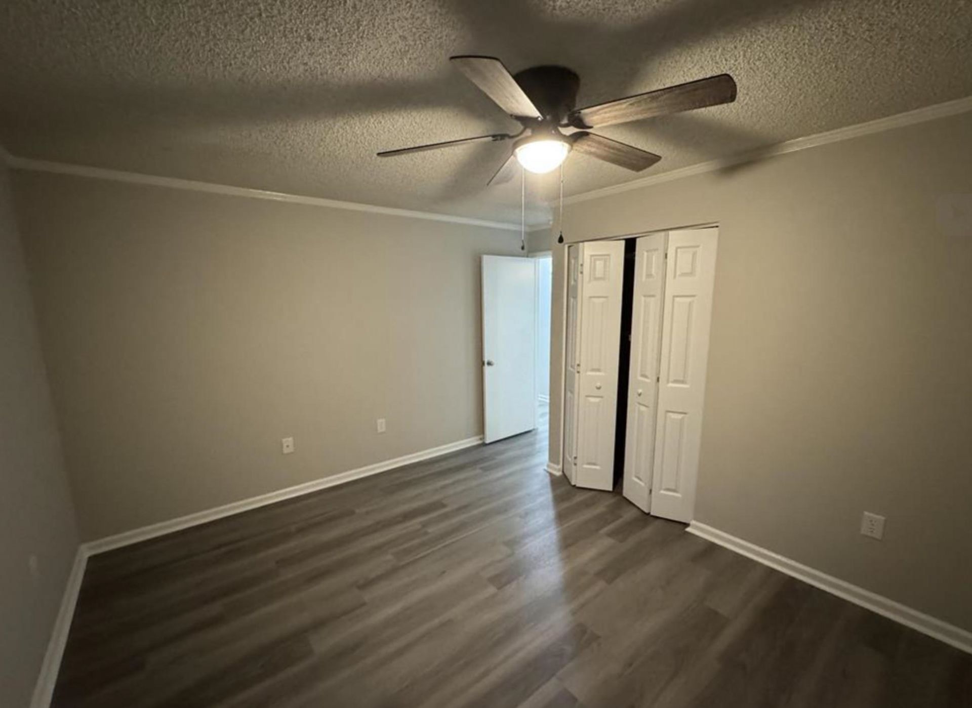 6702 Jefferson Pl. Photo 17