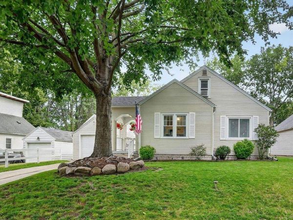 115 Carolina Avenue, Waterloo, IA 50701