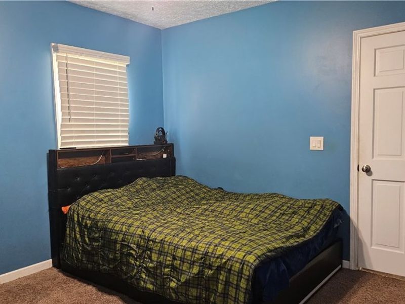 667 Essex Street, Akron, OH 44306 Photo 12