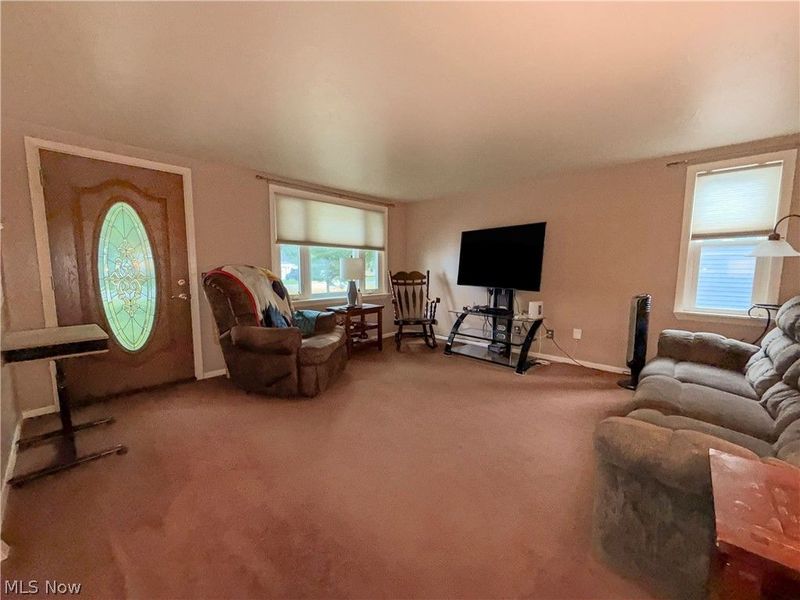 34502 Beach Park Drive, Eastlake, OH 44095 Photo 13