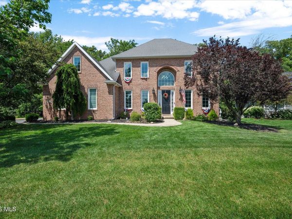 25176 Rocky Harbour Drive, Perrysburg, OH 43551