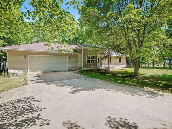4955 Red Pine Drive, Grant, MI 49327