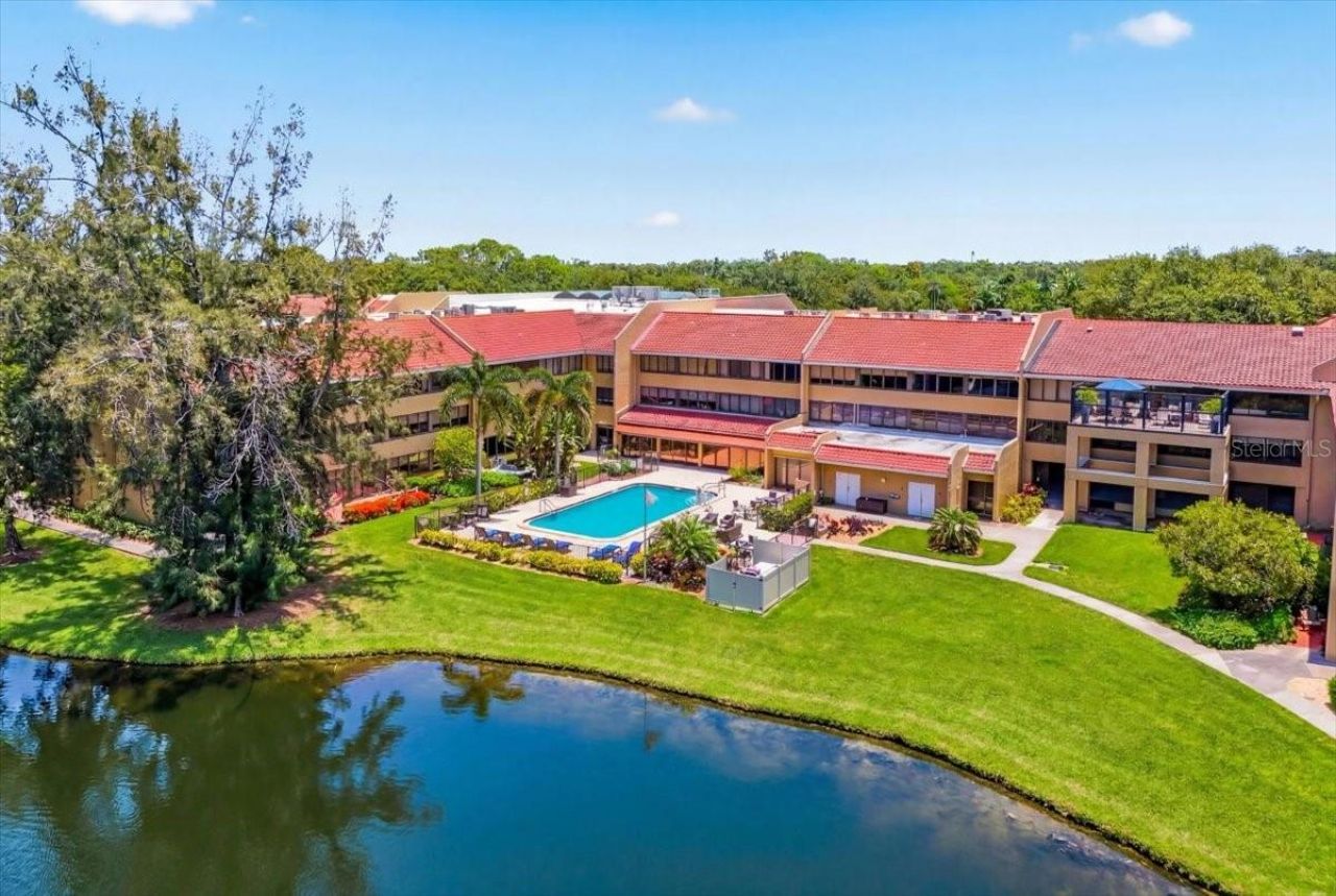 4540 Bee Ridge Road, Unit 175, Sarasota, FL 34233 Photo
