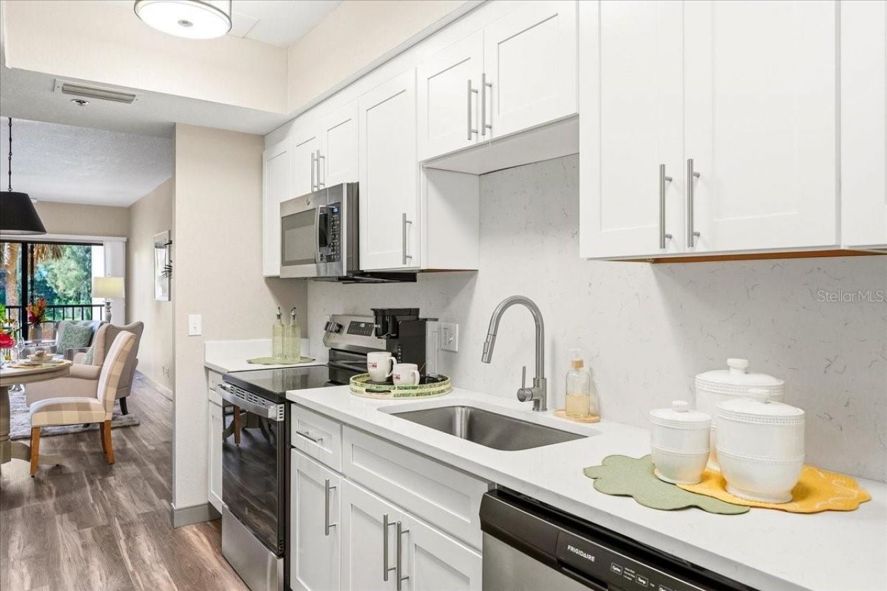 4540 Bee Ridge Road, Unit 175, Sarasota, FL 34233 Photo