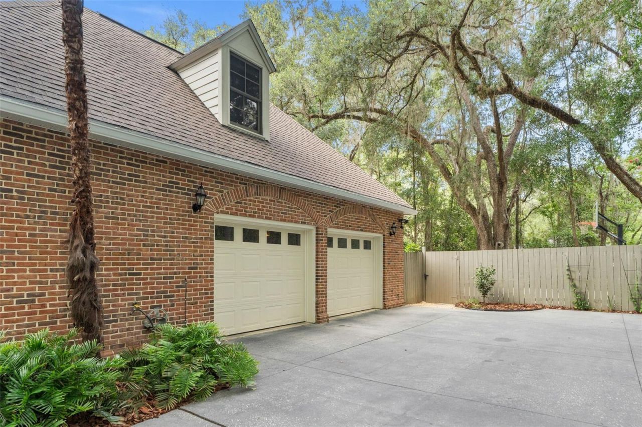 9326 SW 53rd Lane, Gainesville, FL 32608 Photo