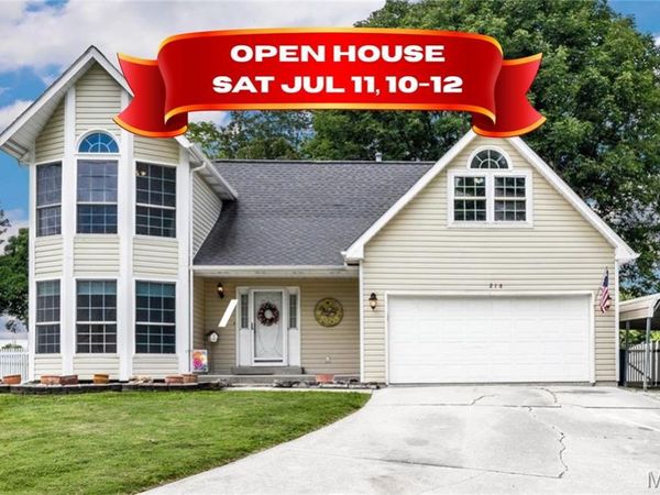 216 Arrowhead Drive, Troy, IL 62294