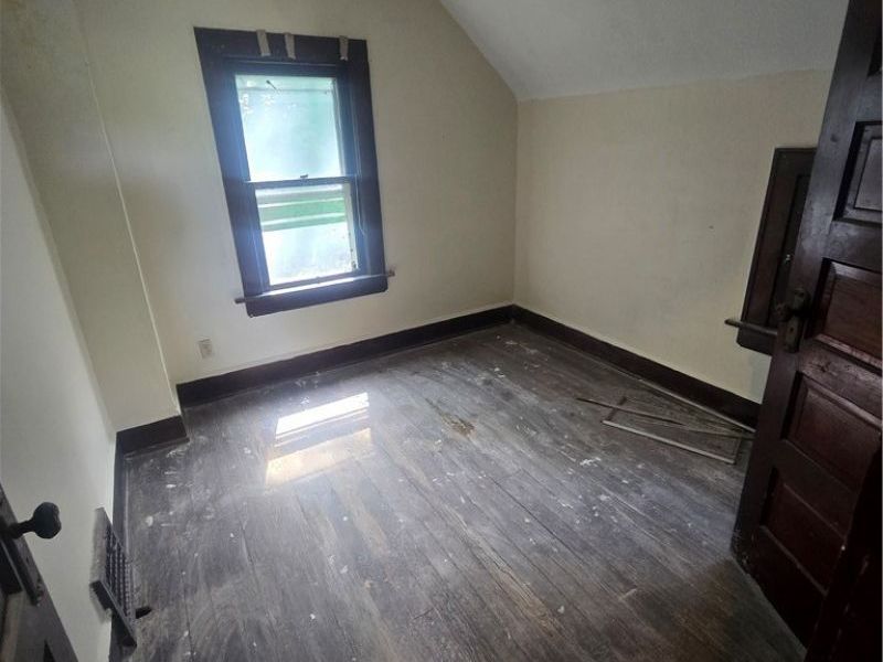 975 Owen Avenue, Akron, OH 44311 Photo 12
