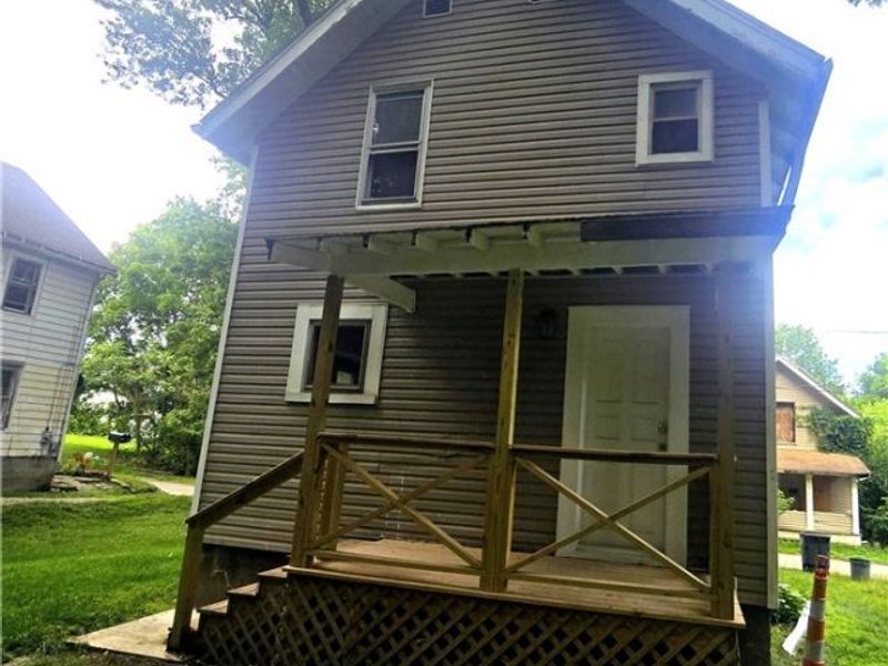 975 Owen Avenue, Akron, OH 44311 Photo 3