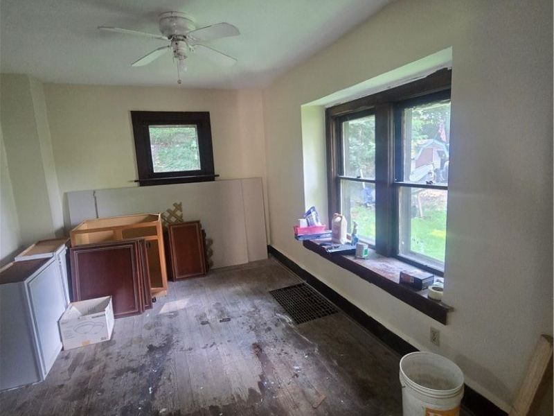 975 Owen Avenue, Akron, OH 44311 Photo 7