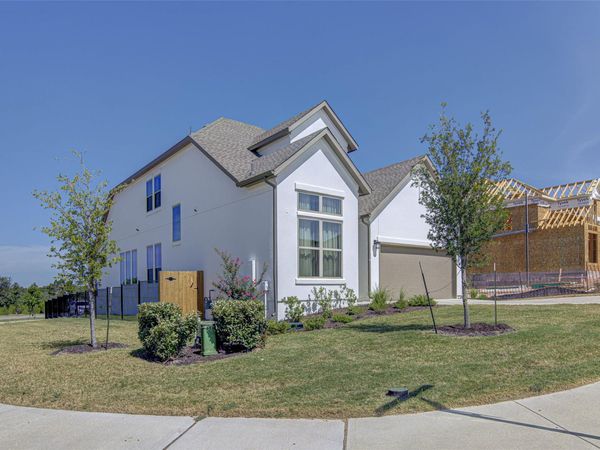 22300 Lago Lookout LN, Lago Vista, TX 78645