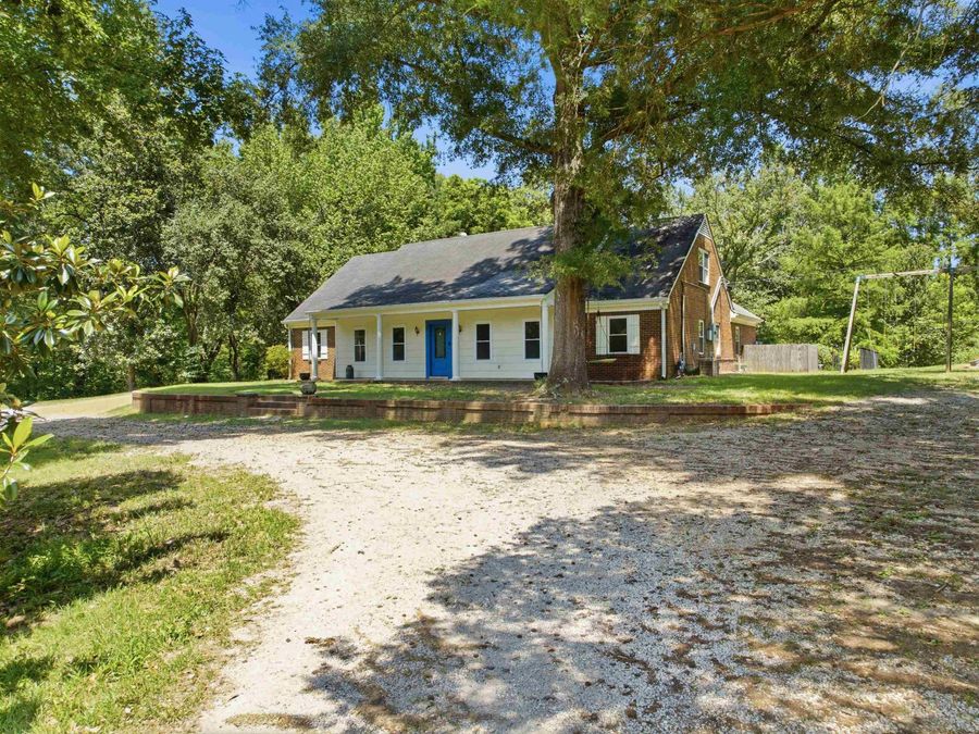 Property Image 4