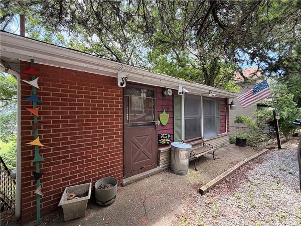 329 Highland Ave, Pittsburgh, PA 15229
