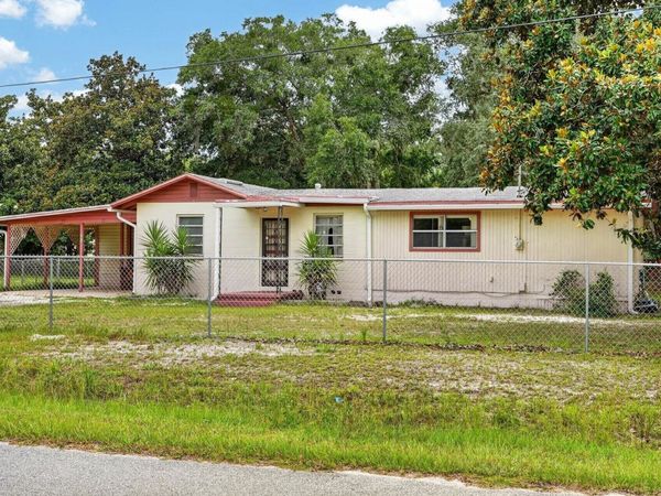 131 Dunn Ave, San Mateo, FL 32187