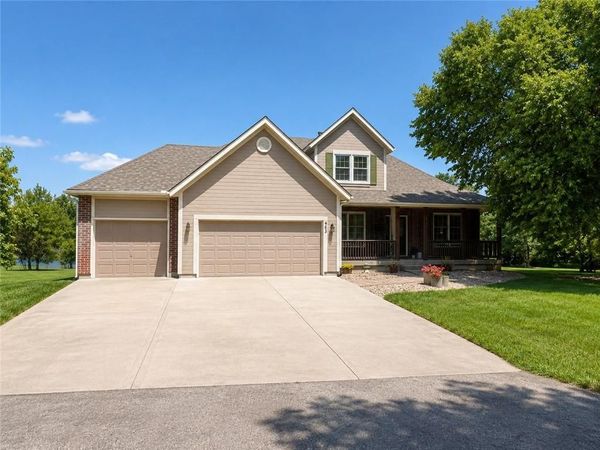 483 1501st Road, Holden, MO 64040