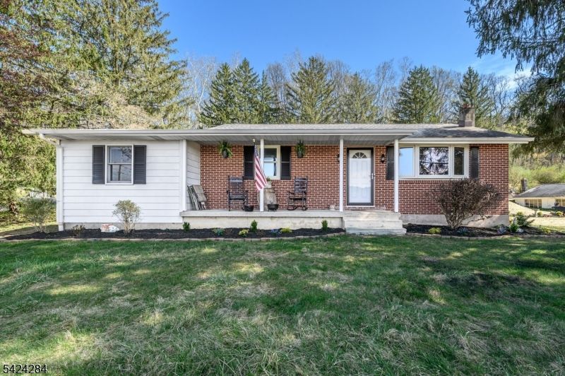 166 Mount Joy Rd, Holland, NJ 08848 Main Photo