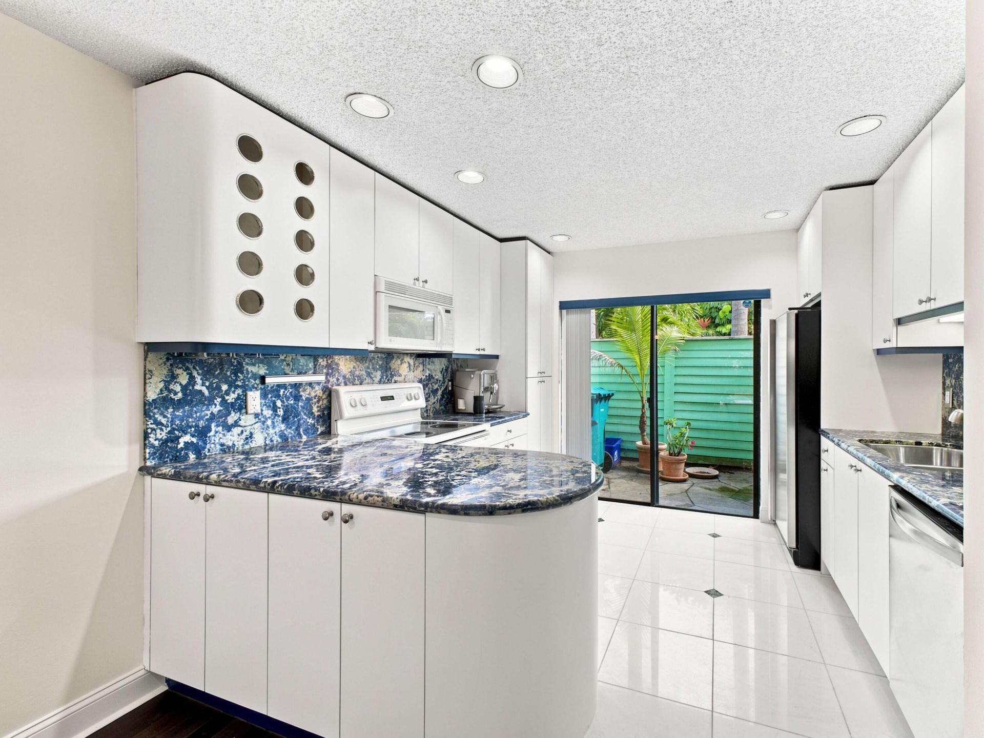626 Mariners Way, Boynton Beach, FL 33435 Photo