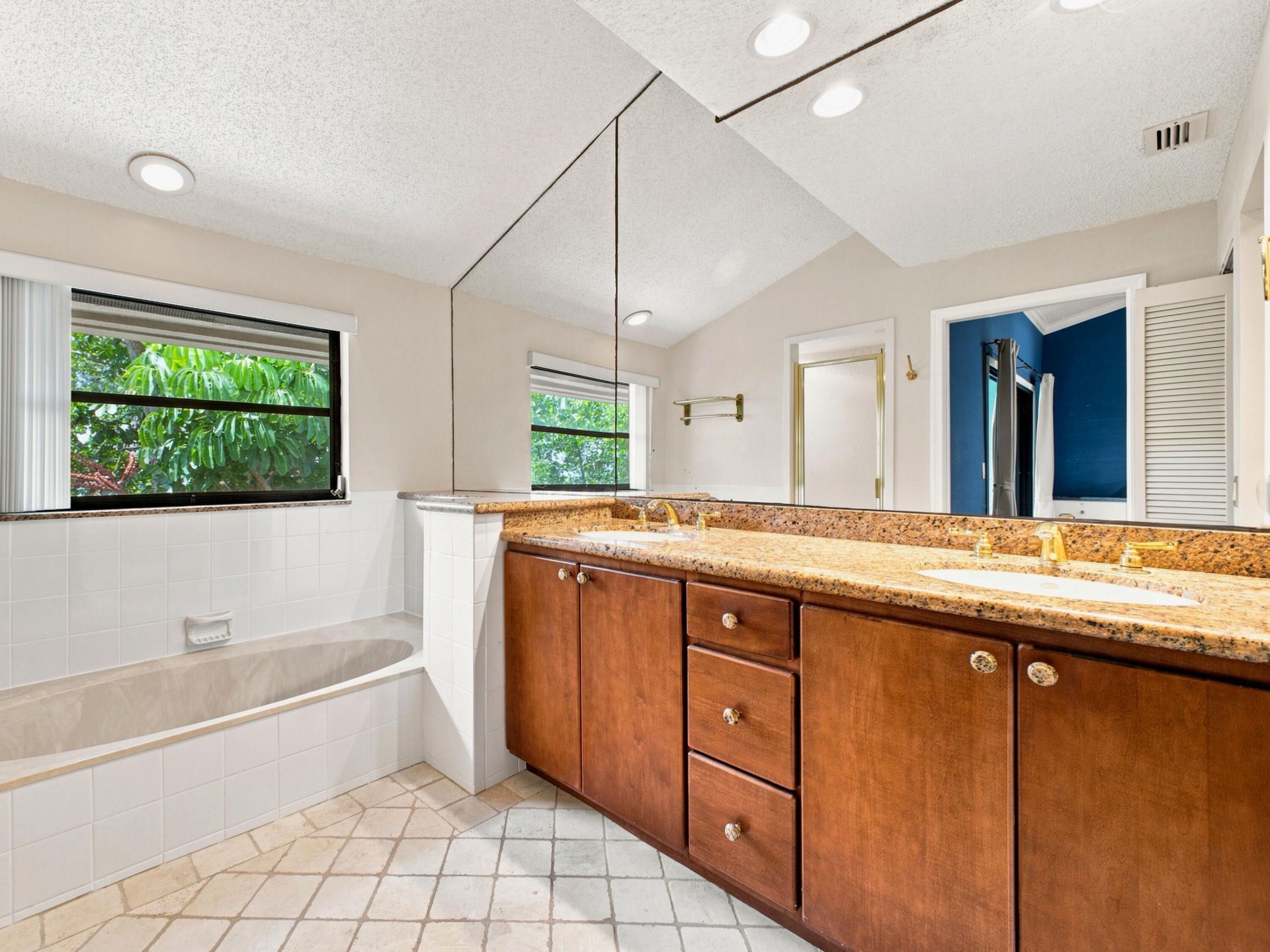 626 Mariners Way, Boynton Beach, FL 33435 Photo