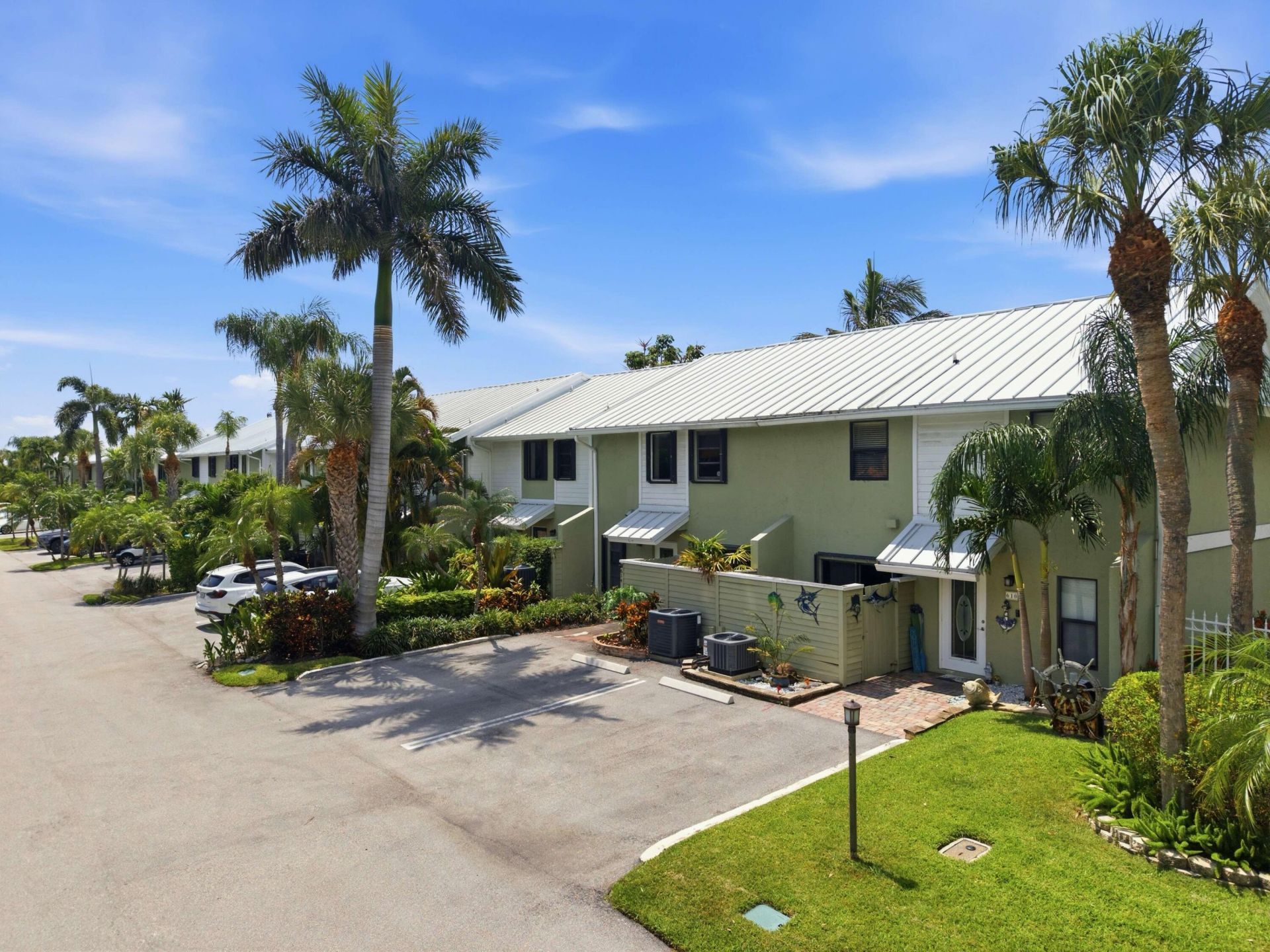 626 Mariners Way, Boynton Beach, FL 33435 Photo