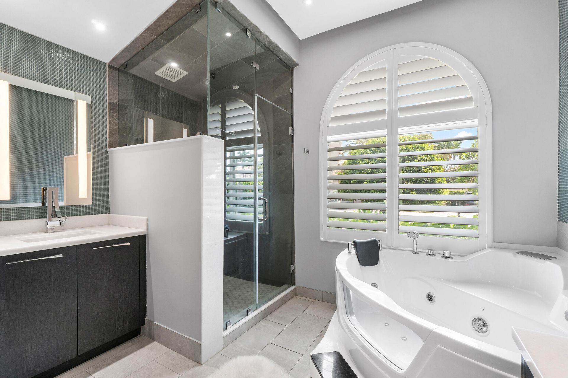 2550 NW 52nd Street, Boca Raton, FL 33496 Photo
