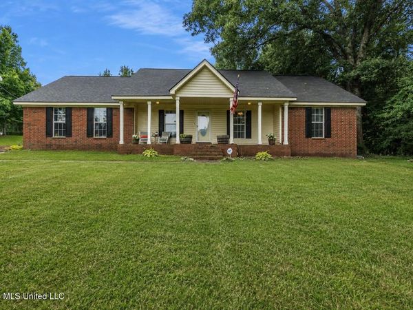 111 Dogwood Road, Byhalia, MS 38611
