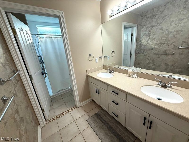 21766 Woodfield Trail , Strongsville, OH 44149 Photo 34