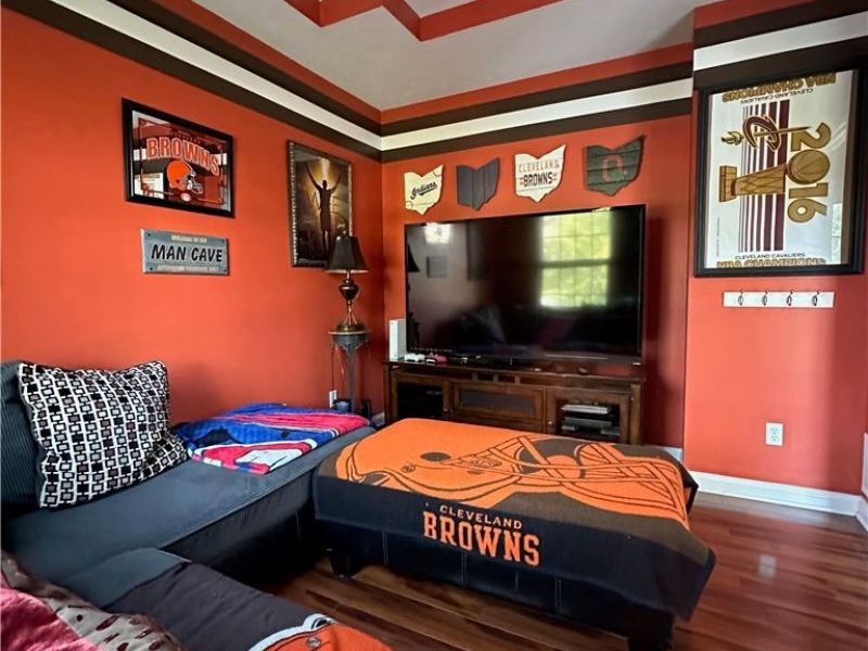 21766 Woodfield Trail , Strongsville, OH 44149 Photo 5