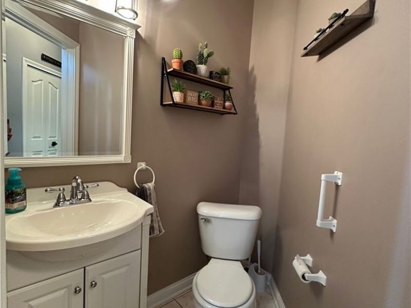 21766 Woodfield Trail , Strongsville, OH 44149 Photo 6