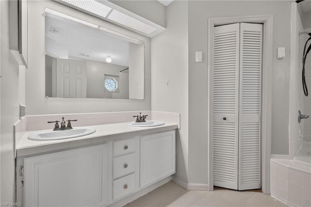 17565 Lee Rd, Fort Myers, FL 33967 Photo