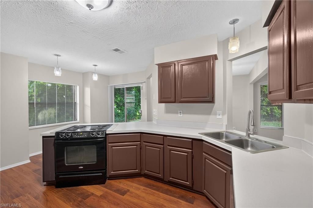 17565 Lee Rd, Fort Myers, FL 33967 Photo