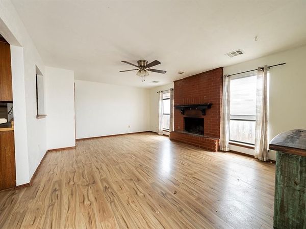 1113 Swan Lake Road, Edmond, OK 73003