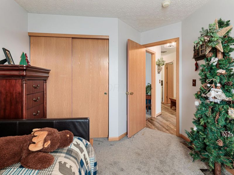 1144 Dorset Drive , London, OH 43140 Photo 16