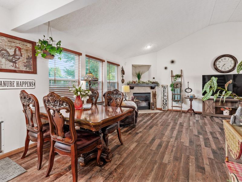 1144 Dorset Drive , London, OH 43140 Photo 8