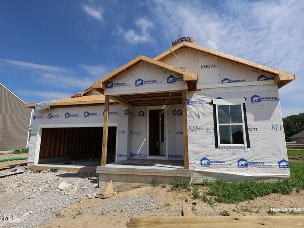 7732 Hank Drive , Holland, OH 43528