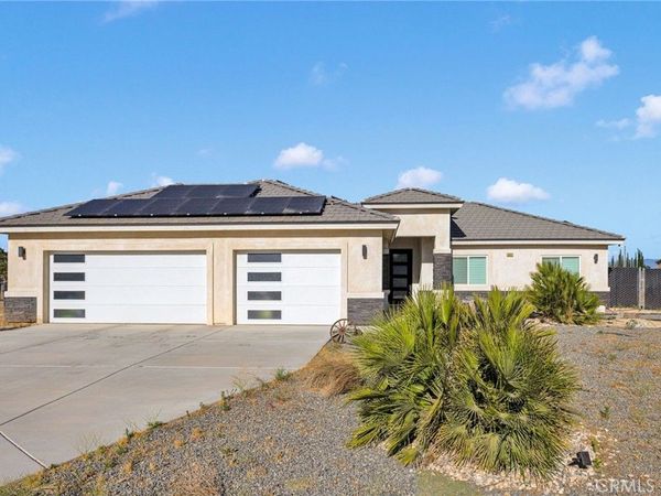 9831 Buttemere, Phelan, CA 92371