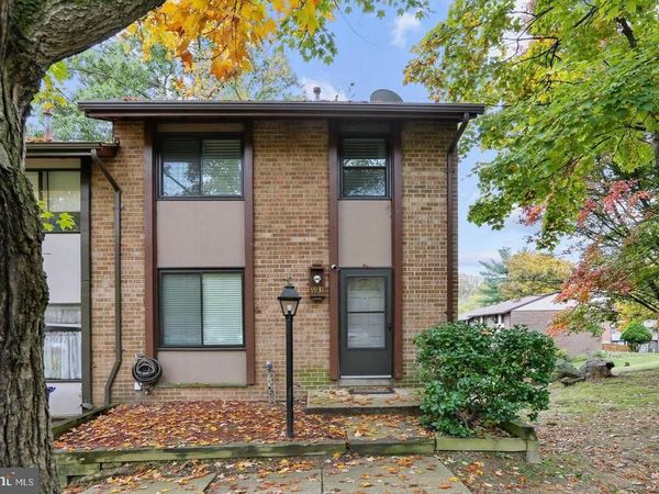 8931 FOOTED RIDGE, COLUMBIA, MD 21045