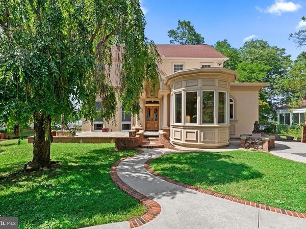 122 KING STREET, BEVERLY, NJ 08010