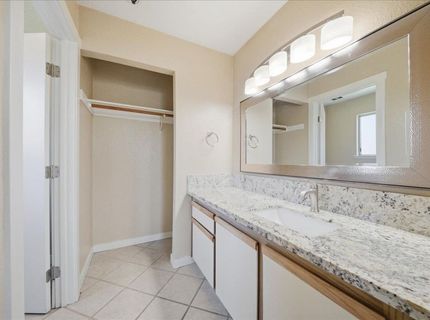 1019 Dornajo Way #217, Unit 217, Sacramento, CA 95825 Photo