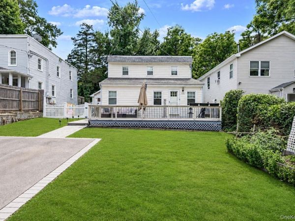 723 Park Avenue, Huntington, NY 11743