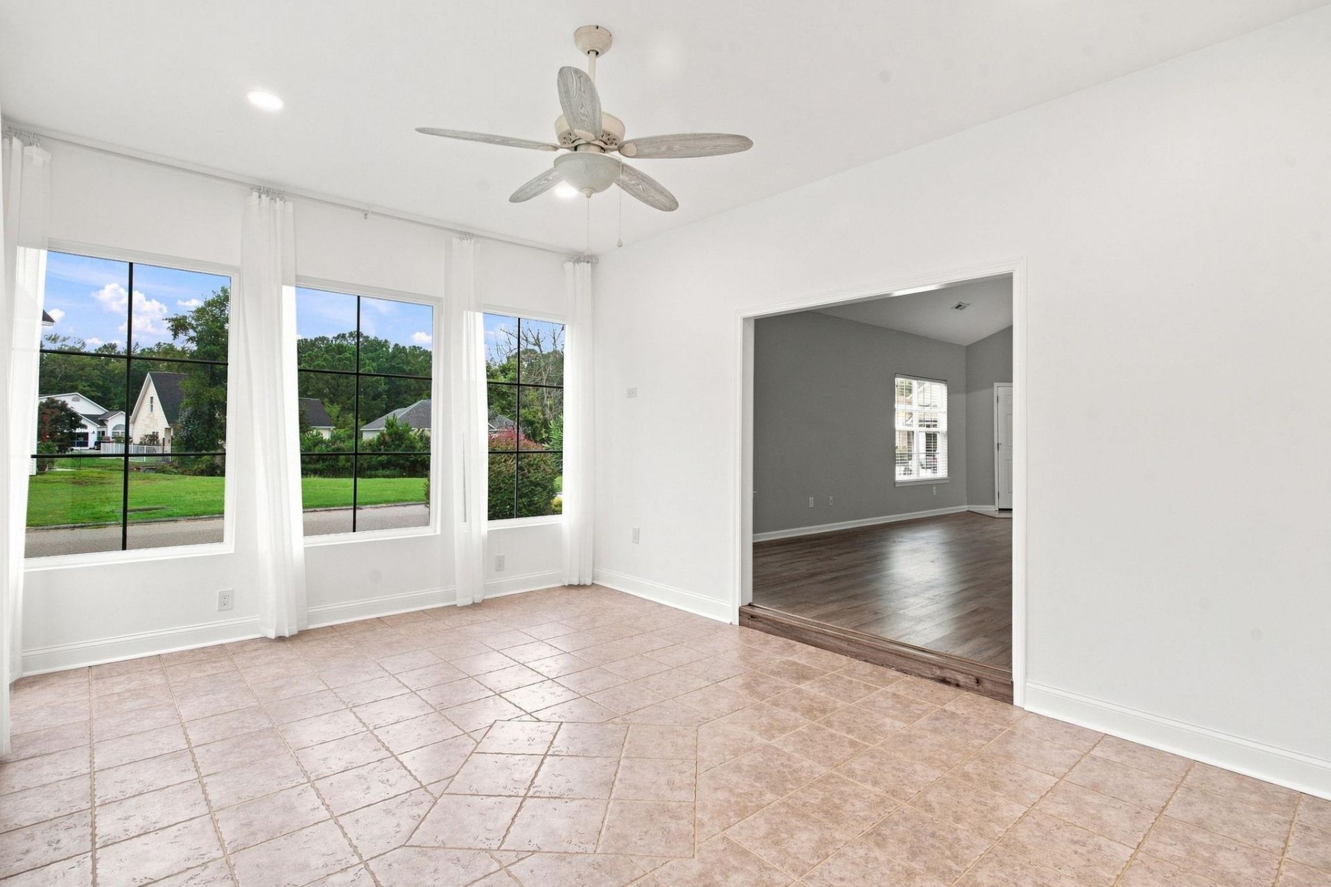 3642 Springdale Dr. Photo 18