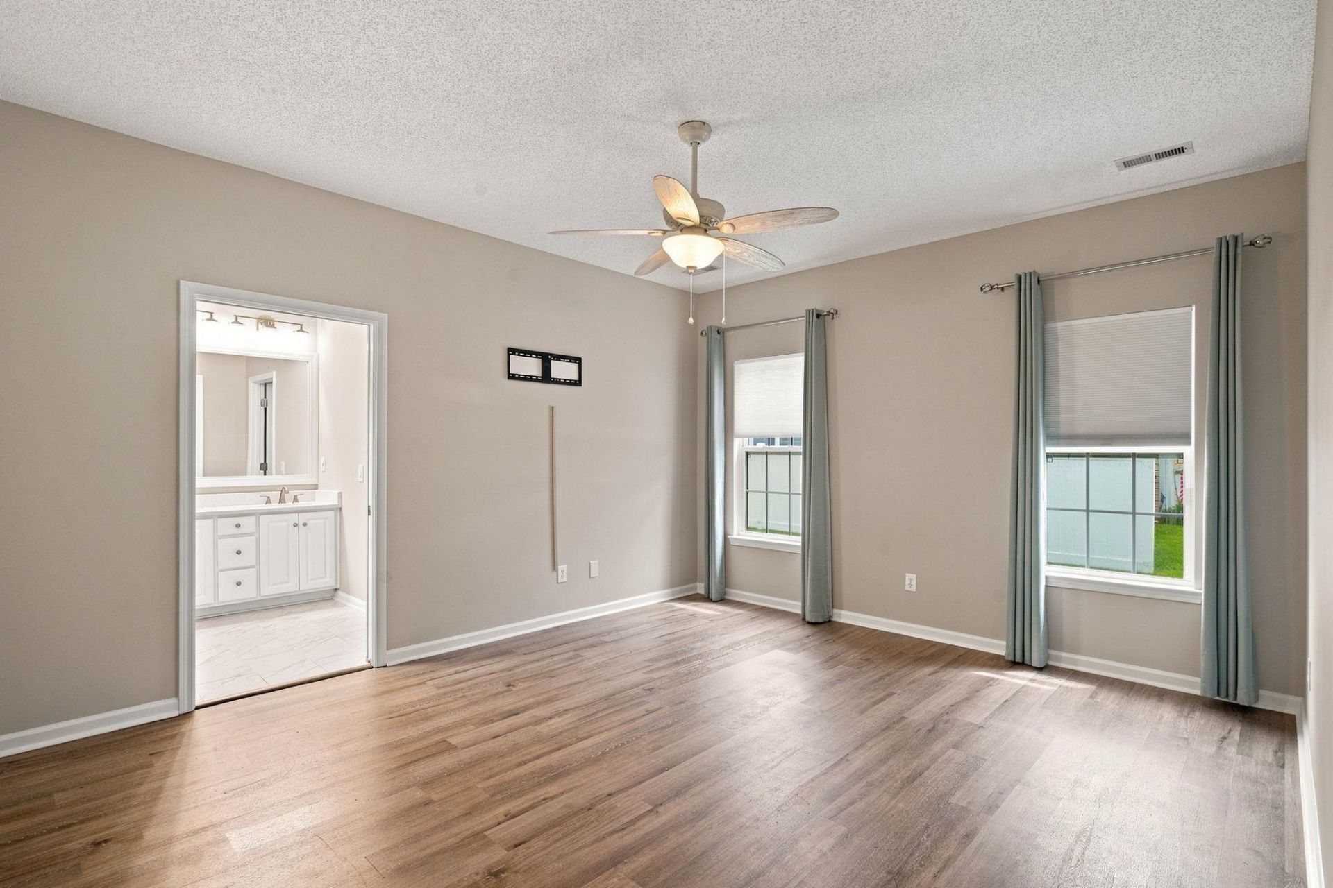3642 Springdale Dr. Photo 19
