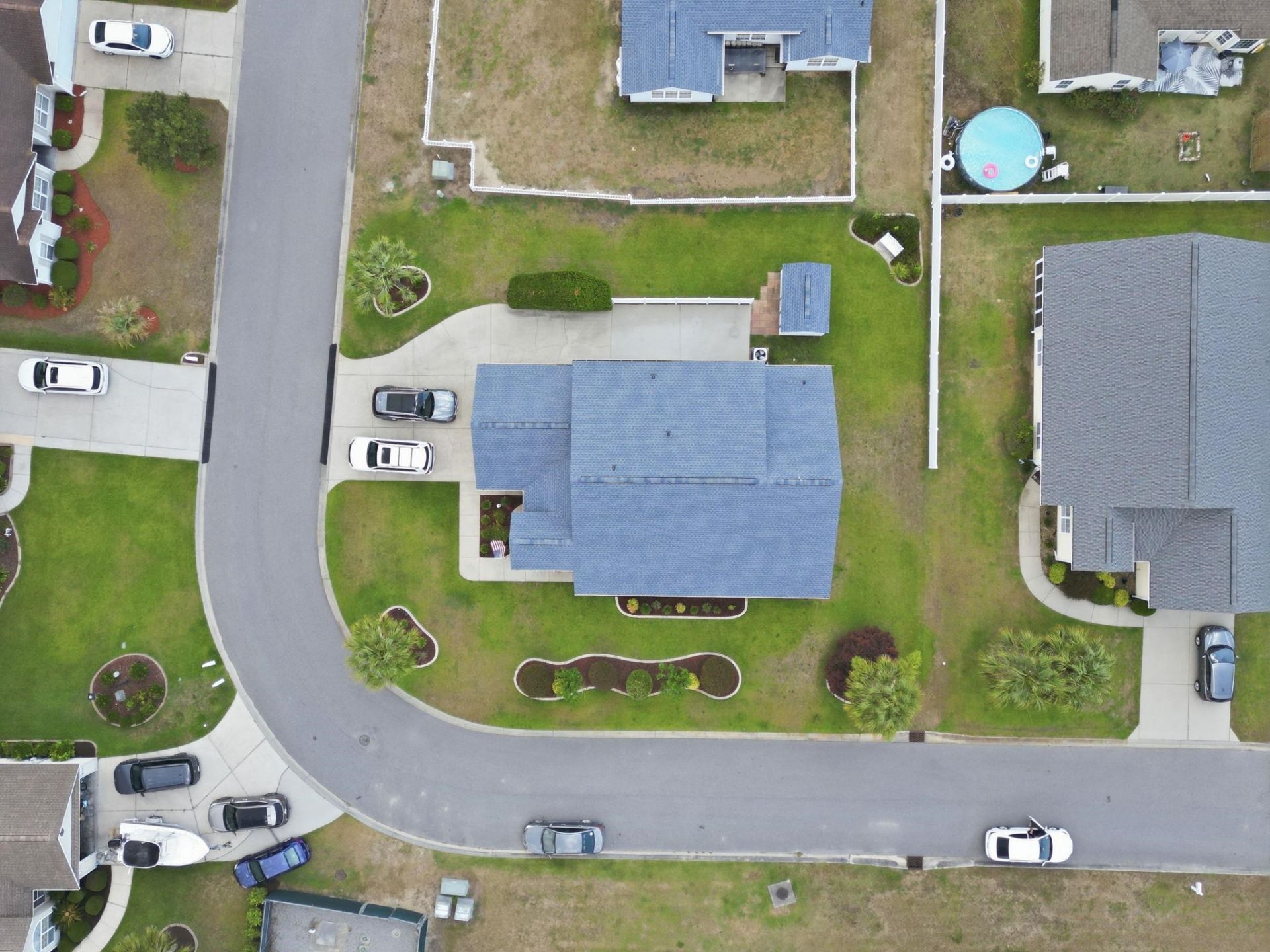 3642 Springdale Dr. Photo 3